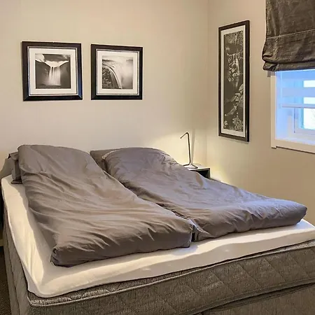 Holiday home 4 Bedroom Awesome In *