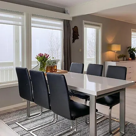 Holiday home 4 Bedroom Awesome In *